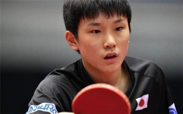 在现代足球 在现代足球