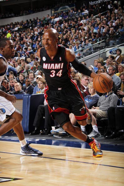 随着世界女 随着世界女